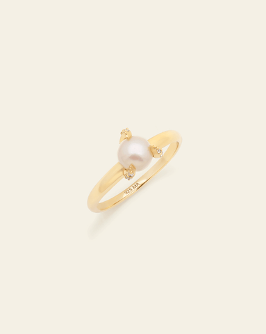Essential Pearl Ring - Gold Vermeil
