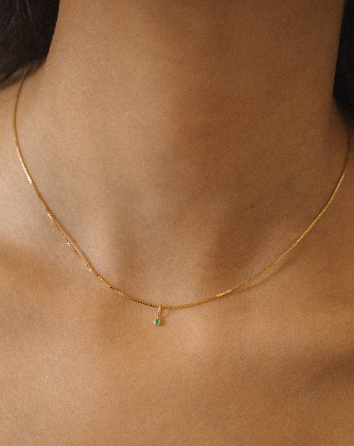 Bezel Set Emerald Pendant 14k Solid Gold | Melanie Auld