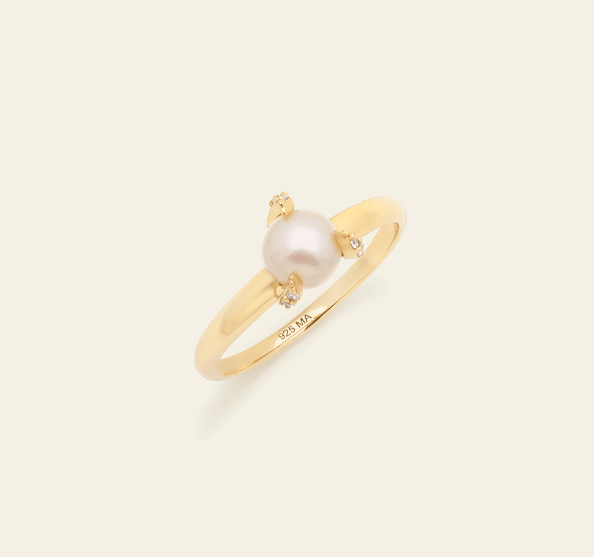 Essential Pearl Ring - Gold Vermeil