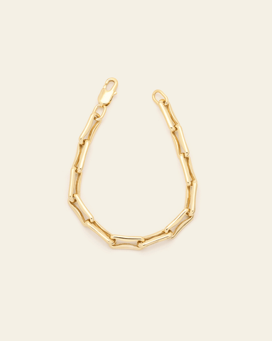 Gold-plated mini rectangle link bracelet.