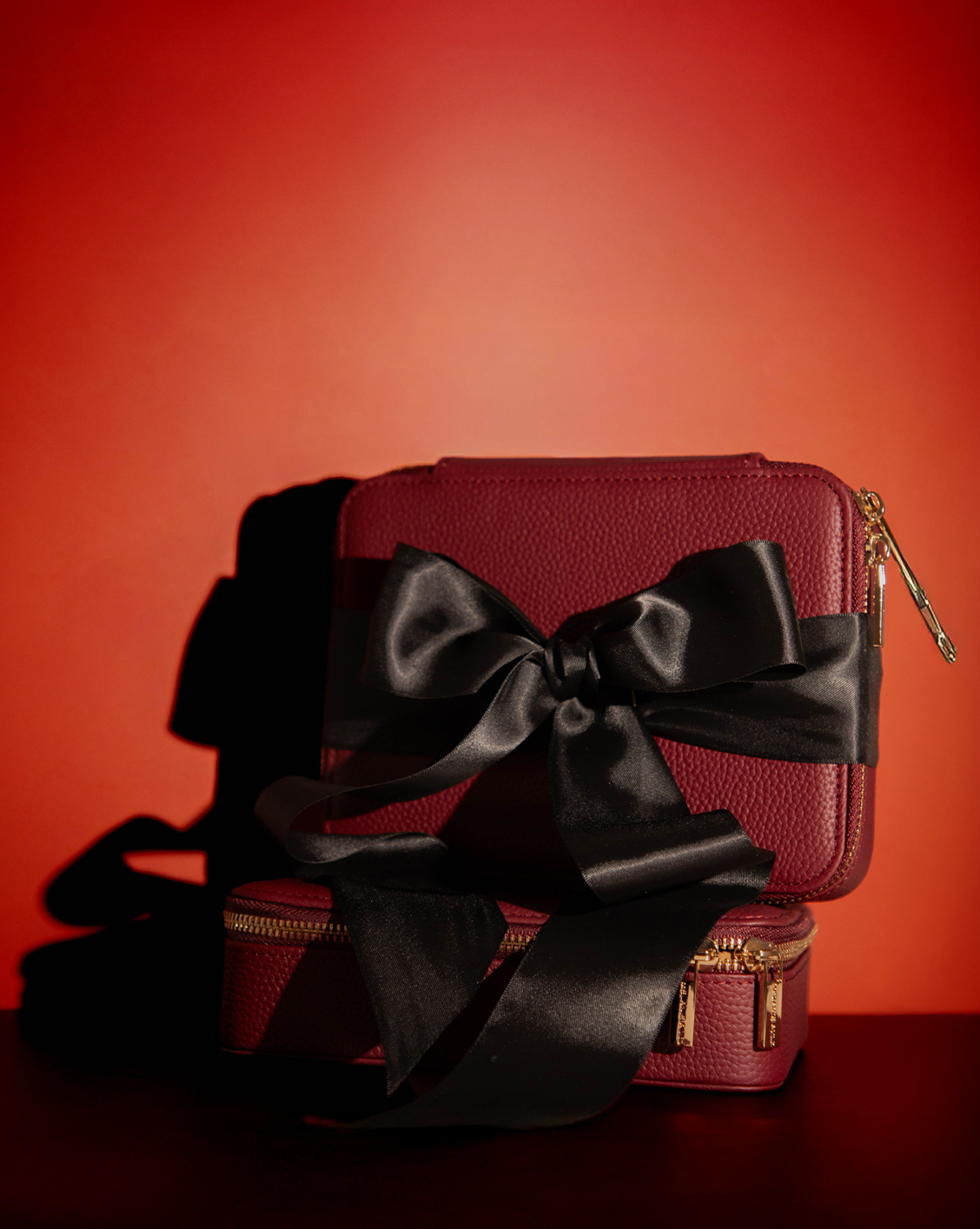 Oversized Essentials Jewelry Case - Wine