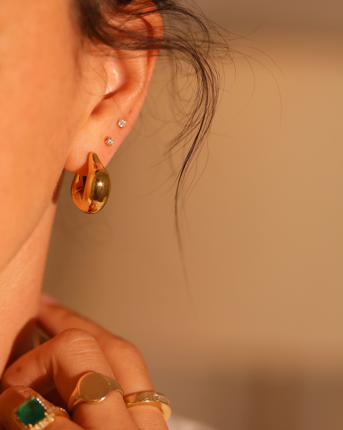 Pinched Dome Huggies - Gold