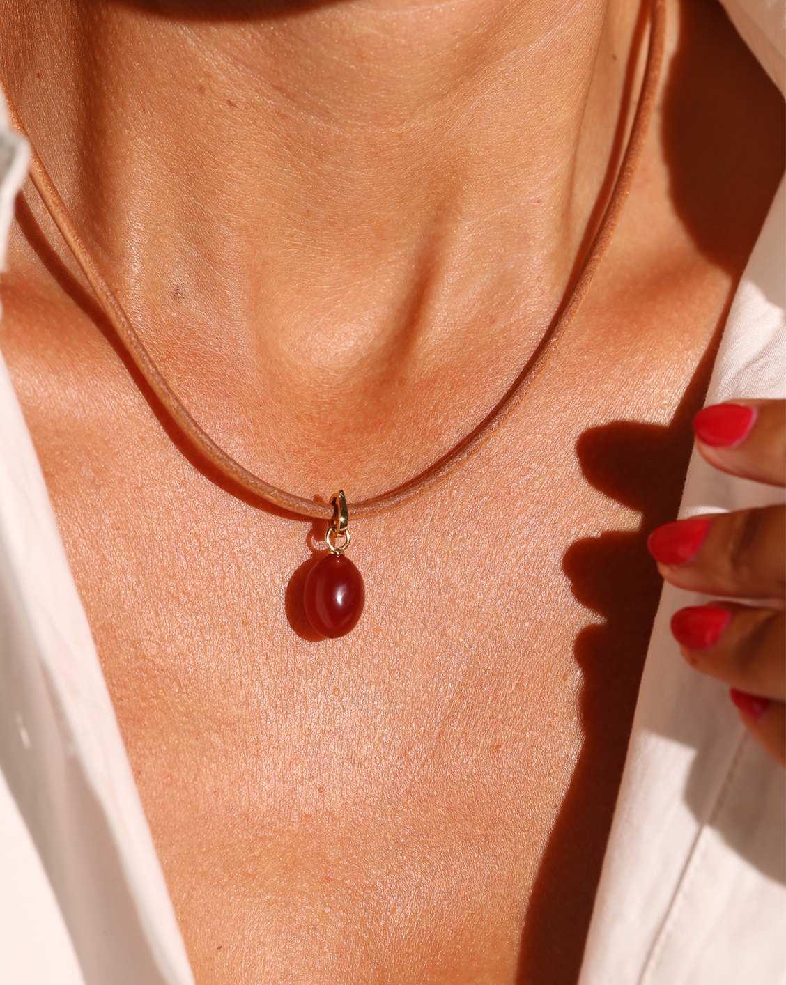 Oval Pebble - Red Agate