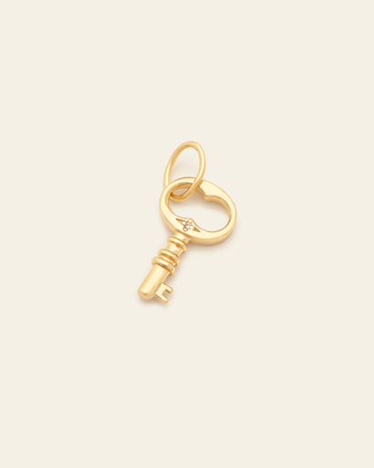 Vintage Key Pendant - Gold Vermeil